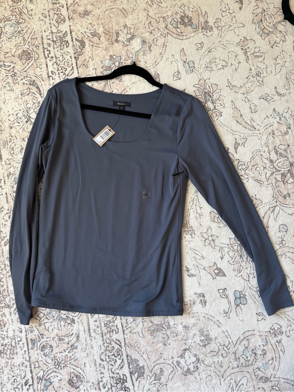 RW&CO. Long Sleeve Scoop Neck Top - Blueish Grey